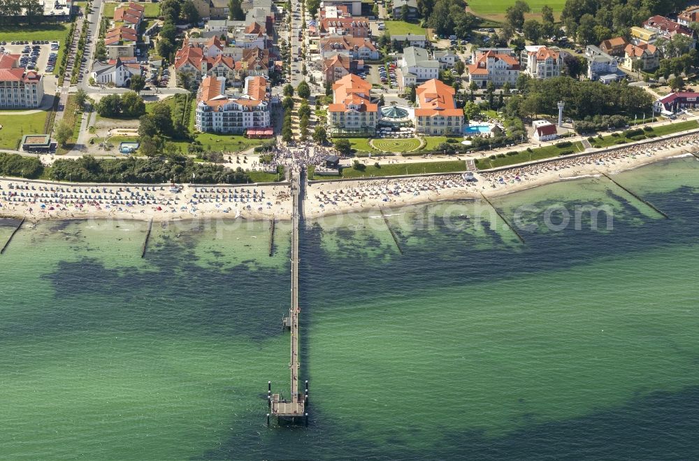 Aerial image Kühlungsborn - Sunbathing, swimming and relaxing on the Baltic Sea - beach in Kuehlungsborn in Mecklenburg-Western Pomerania