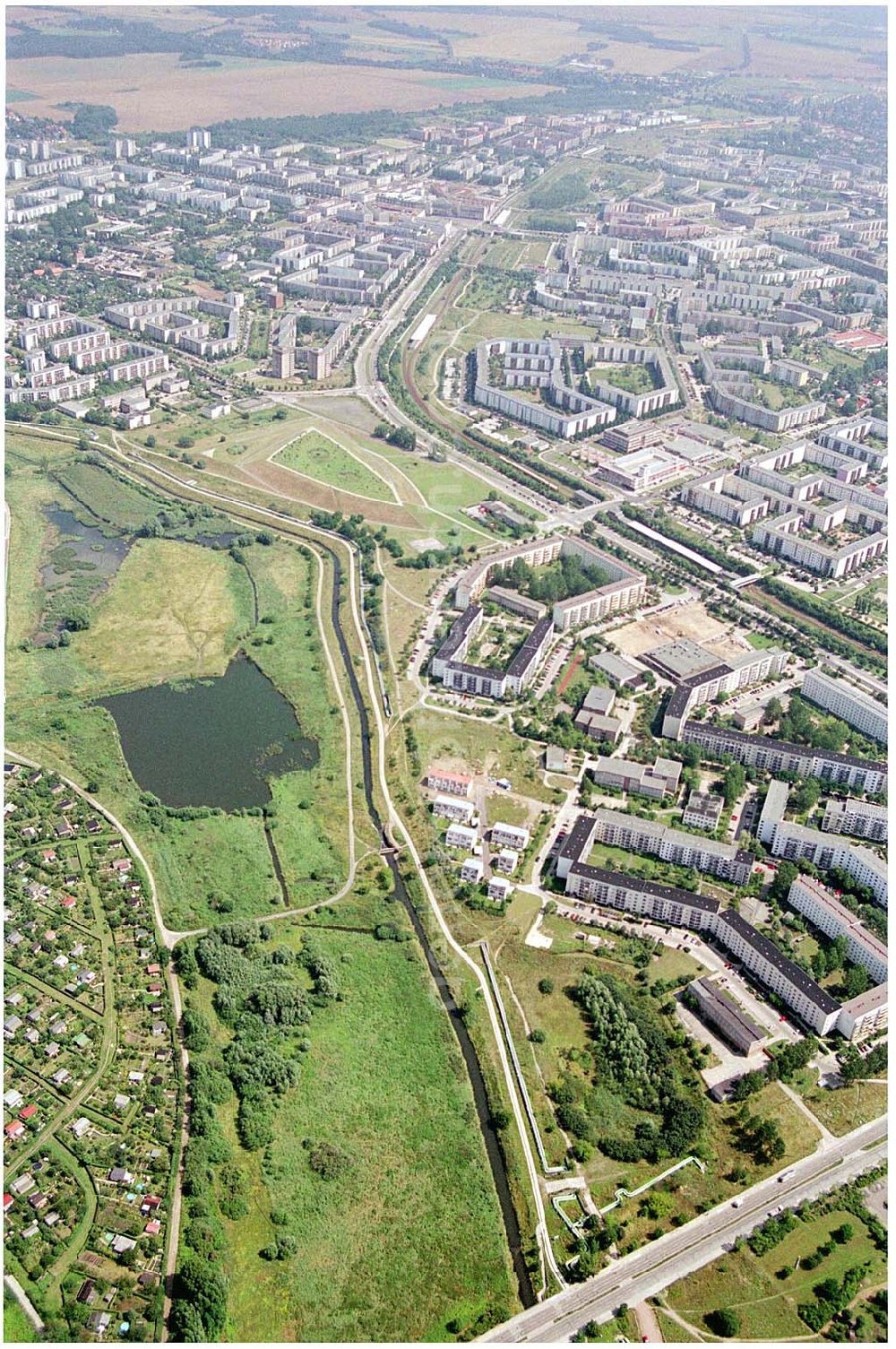 Berlin - Mahlsdorf (zu Hellersdorf) from the bird's eye view: Planungsfläche einer neuen Wohnsiedlung an der Landsberger Straße / Kaulbachstraße der DEGEWO in Mahlsdorf-Nord (Berlin-Hellersdorf).