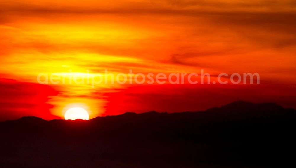 Aerial photograph Los Angeles - Sunset above Hollywood Hills in Los Angeles in California, USA