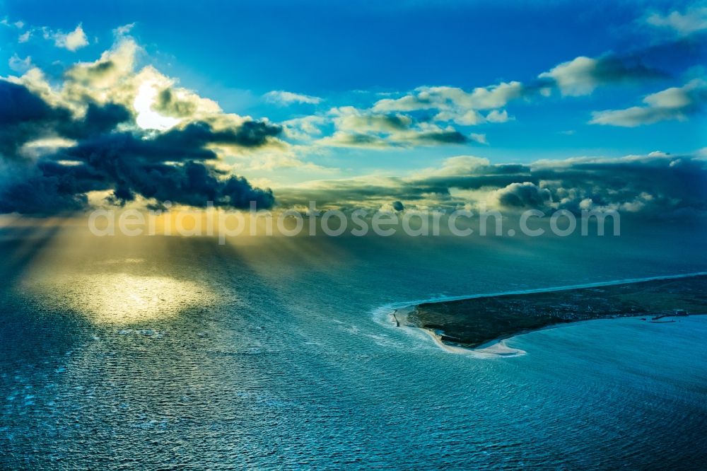 Hörnum (Sylt) from the bird's eye view: Coastline on the sandy beach of North Sea by sunset in Hoernum (Sylt) on Island Sylt in the state Schleswig-Holstein, Germany