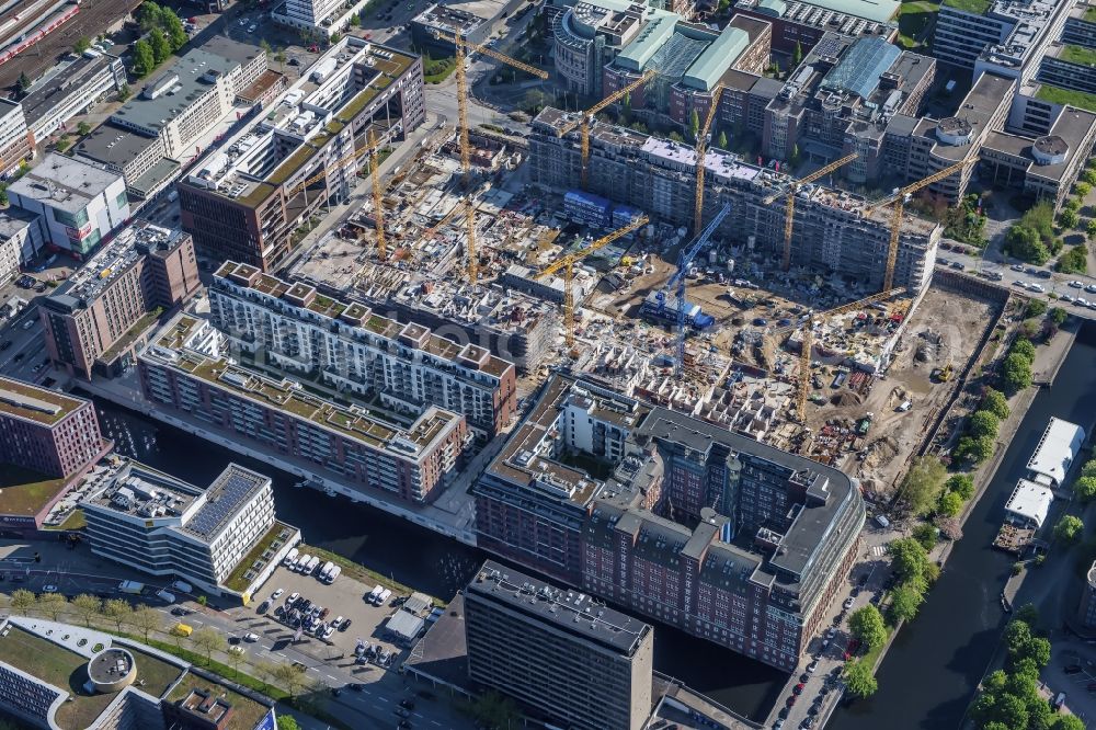 Hamburg from the bird's eye view: Construction site to build a new multi-family residential complex Nagelsweg - Sonninstrasse in Hamburg, Germany