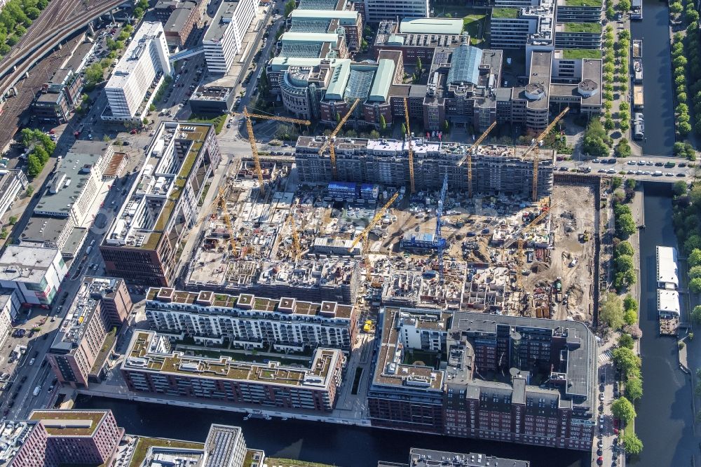 Aerial image Hamburg - Construction site to build a new multi-family residential complex Nagelsweg - Sonninstrasse in Hamburg, Germany