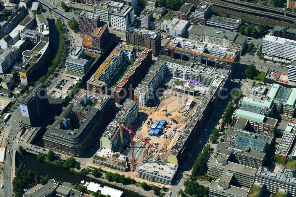 Aerial photograph Hamburg - Construction site to build a new multi-family residential complex Nagelsweg - Sonninstrasse in Hamburg, Germany