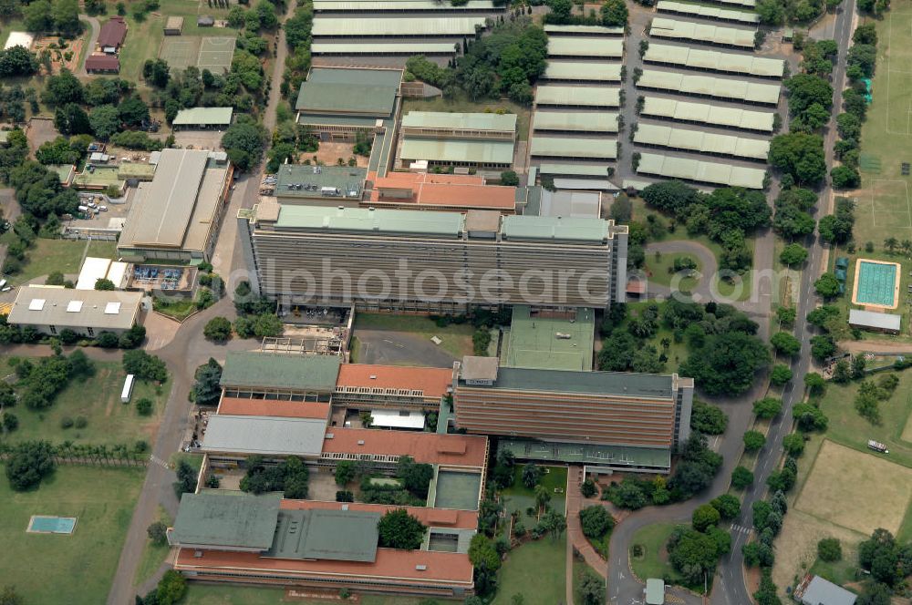 Pretoria from above - Das Gelände des South African Bureau of Standards ( SABS ). Das SABS ist das öffentlich-rechtliche Normungsinstitut für Standards und Servicequalität. The site of the South African Bureau of Standards (SABS).