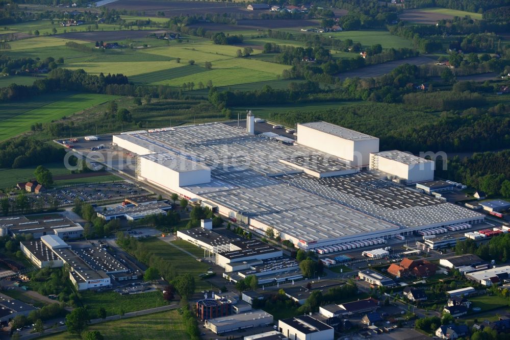 Aerial image Verl - Freight forwarding building a logistics and transport company Edinger-Transporte G.m.b.H in Verl in the state North Rhine-Westphalia