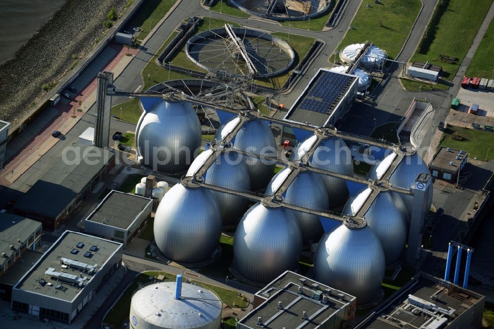 Hamburg from the bird's eye view: Storage tank of the Hamburg city water works in Hamburg