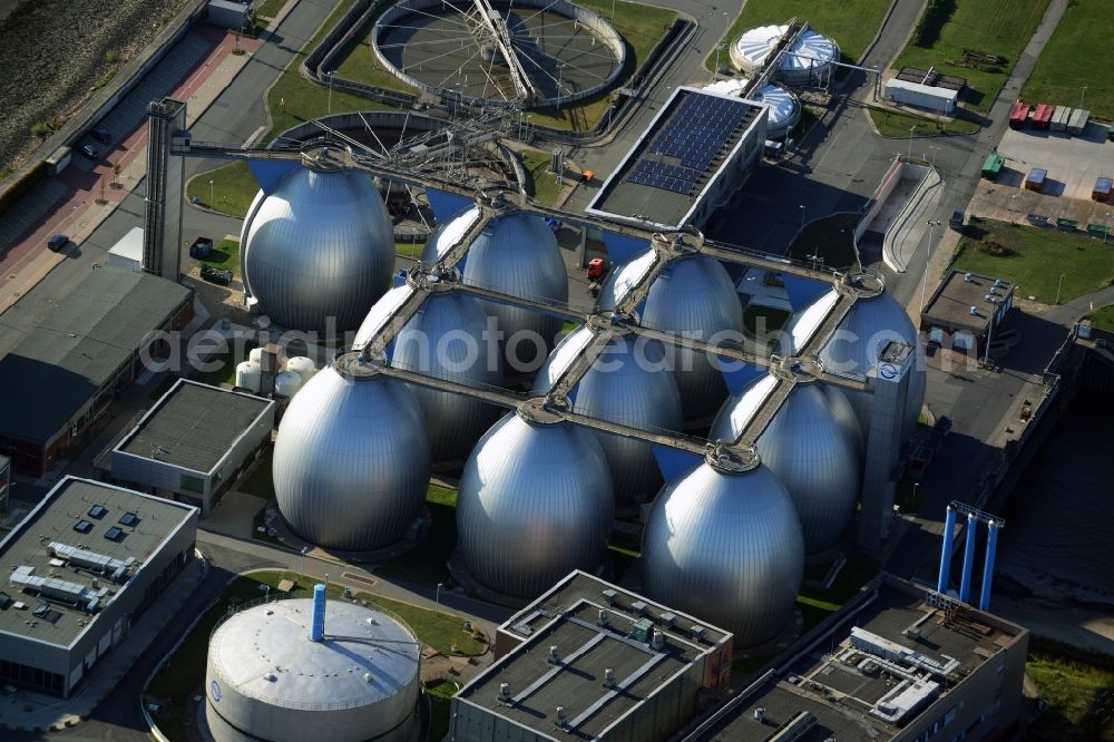 Aerial image Hamburg - Storage tank of the Hamburg city water works in Hamburg