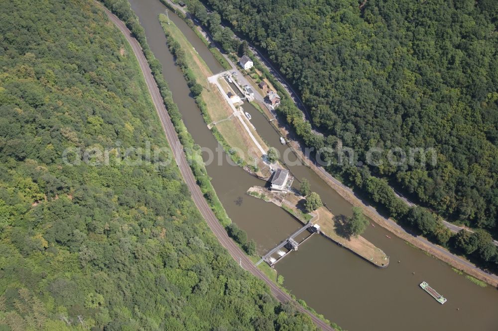 Dörnberg from the bird's eye view: Lockage Kalkofen in Doernberg in the state Rhineland-Palatinate, Germany