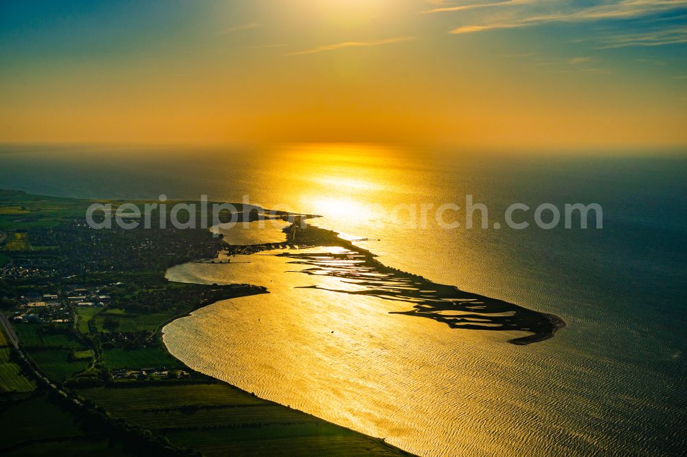 Aerial photograph Großenbrode - Reflection and sun rays reflection on the water - surface in Grossenbrode on the Baltic Sea coast in the state Schleswig-Holstein, Germany