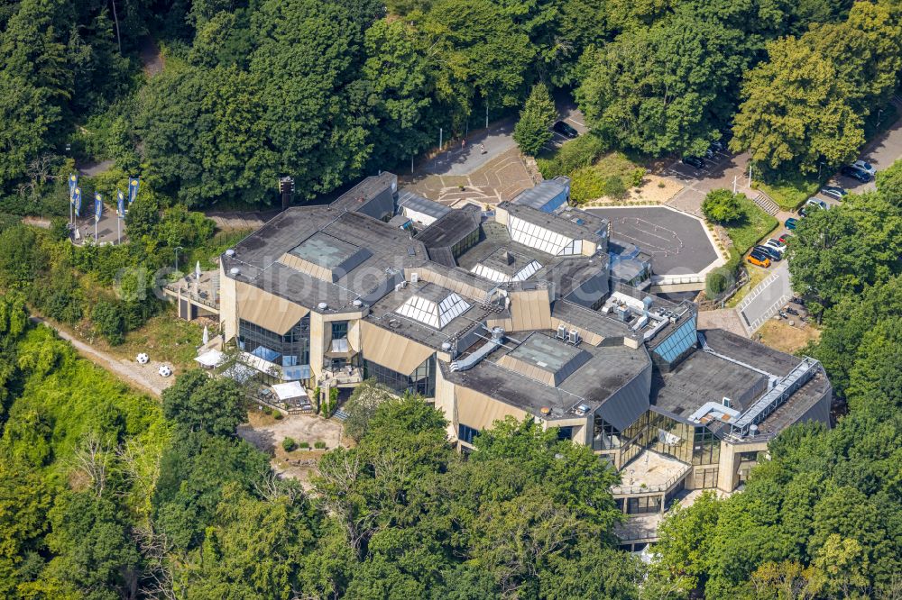 Syburg from the bird's eye view: Merkur Spielbank Hohensyburg along the Hohensyburgstrasse in the city in Syburg in the state North Rhine-Westphalia, Germany