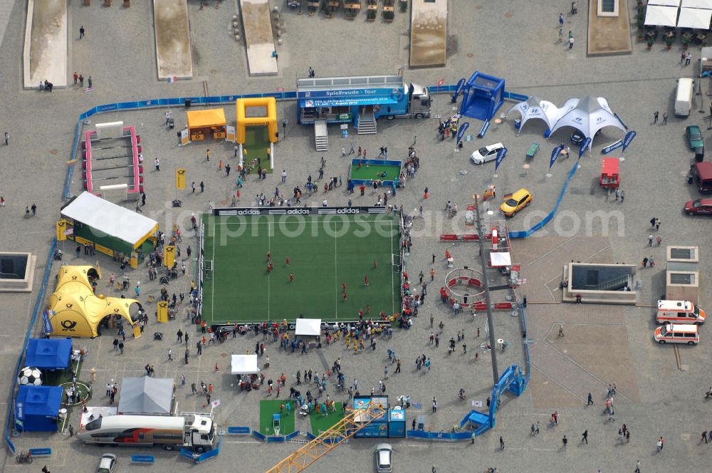 Aerial image Dresden - Start der Spielfreude-Tour zur FIFA U-20-Frauen-Weltmeisterschaft 2010 mit Parcours auf dem Dresdener Altmarkt. Beginning of the Joy-game tour for the FIFA U-20 Women's World Cup 2010 in Dresden.