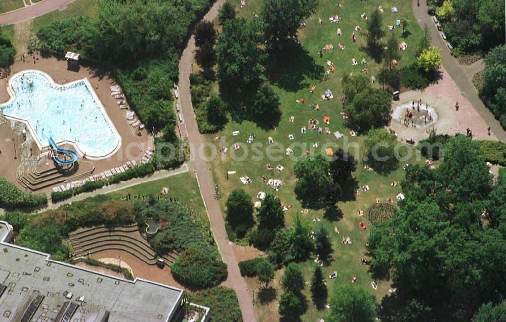 Berlin - Friedrichshain from the bird's eye view: Sport- und Erholungszentrum (SEZ) am Volkspark Friedrichshain.