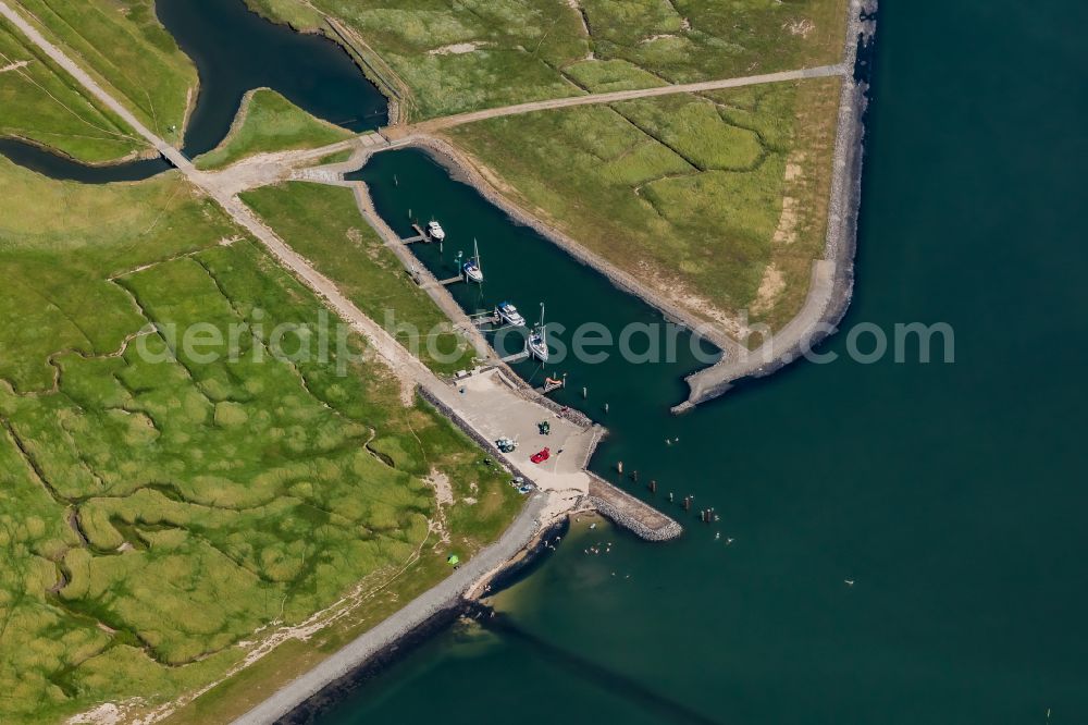 Nordstrand from the bird's eye view: Sport and sailing boat - landing stage in Nordstrandischmoor in Nordstrand in the state Schleswig-Holstein, Germany