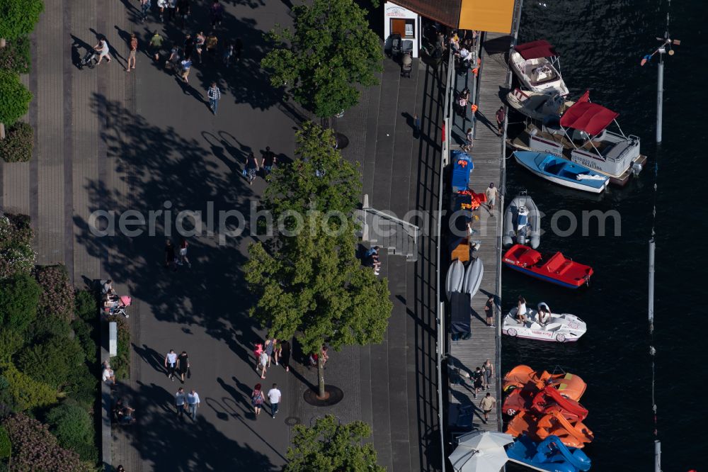 Friedrichshafen from the bird's eye view: Sports boat moorings and boat berths on the shore area of a??a??Lake Constance of boot und spass GmbH on Uferstrasse in Friedrichshafen on Lake Constance in the state Baden-Wurttemberg, Germany