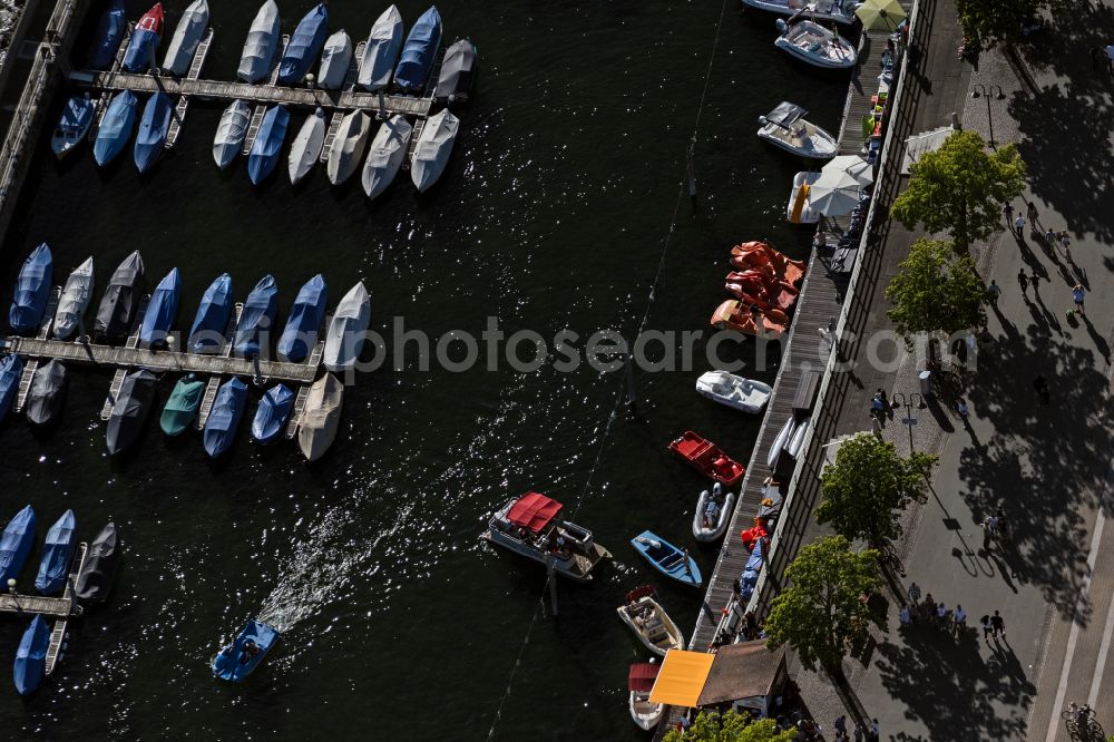 Aerial image Friedrichshafen - Sports boat moorings and boat berths on the shore area of a??a??Lake Constance of boot und spass GmbH on Uferstrasse in Friedrichshafen on Lake Constance in the state Baden-Wurttemberg, Germany