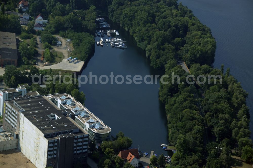 Berlin, Reinickendorf from above - Pleasure boat marina with docks and moorings at the shore area of the Tegeler See at the Borsighafen in Berlin, Reinickendorf in the state Berlin