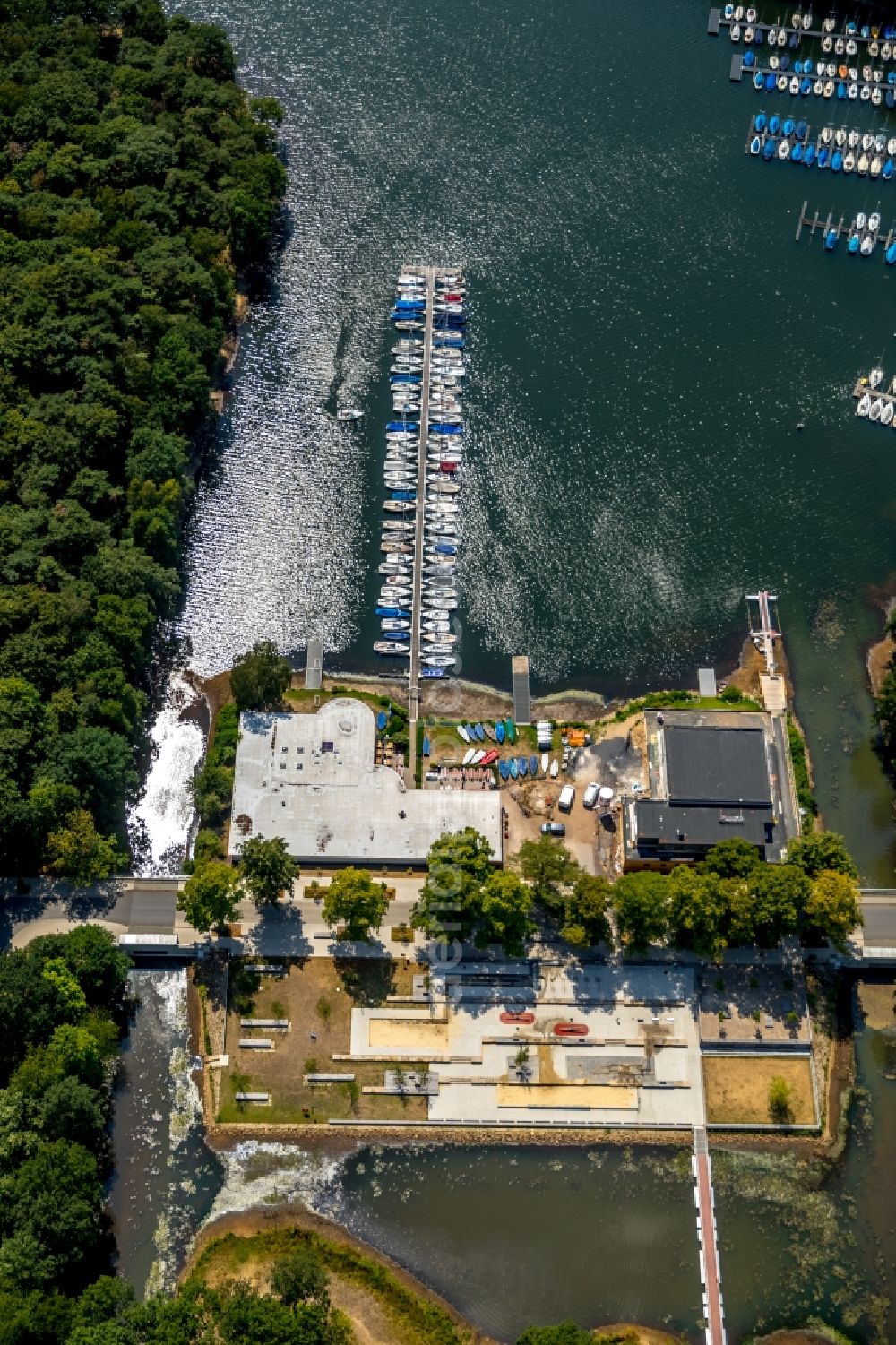 Aerial image Haltern am See - Pleasure boat marina with docks and moorings on the shore area Muehlenbach in Haltern am See in the state North Rhine-Westphalia, Germany