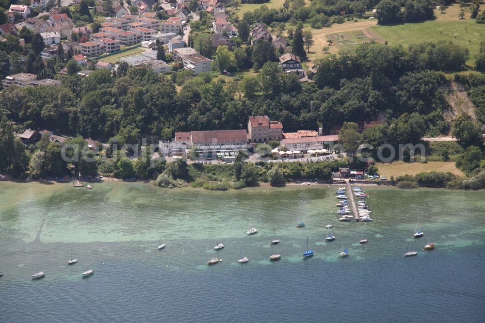 Aerial image Konstanz Hohenegg - Recreational marine berths on the shores of Lake Constance in Constance Hohenegg in Baden-Wuerttemberg