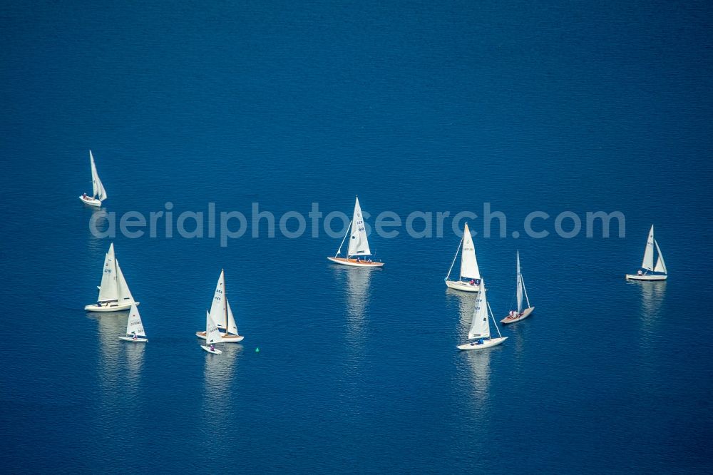 Aerial photograph Essen - Sailboat under way auf der Ruhr in Essen in the state North Rhine-Westphalia