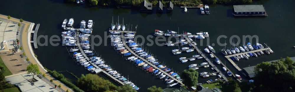 Aerial image Schwerin - Recreational craft and yacht harbor on the Werderstrasse in Schwerin in Mecklenburg-Western Pomerania