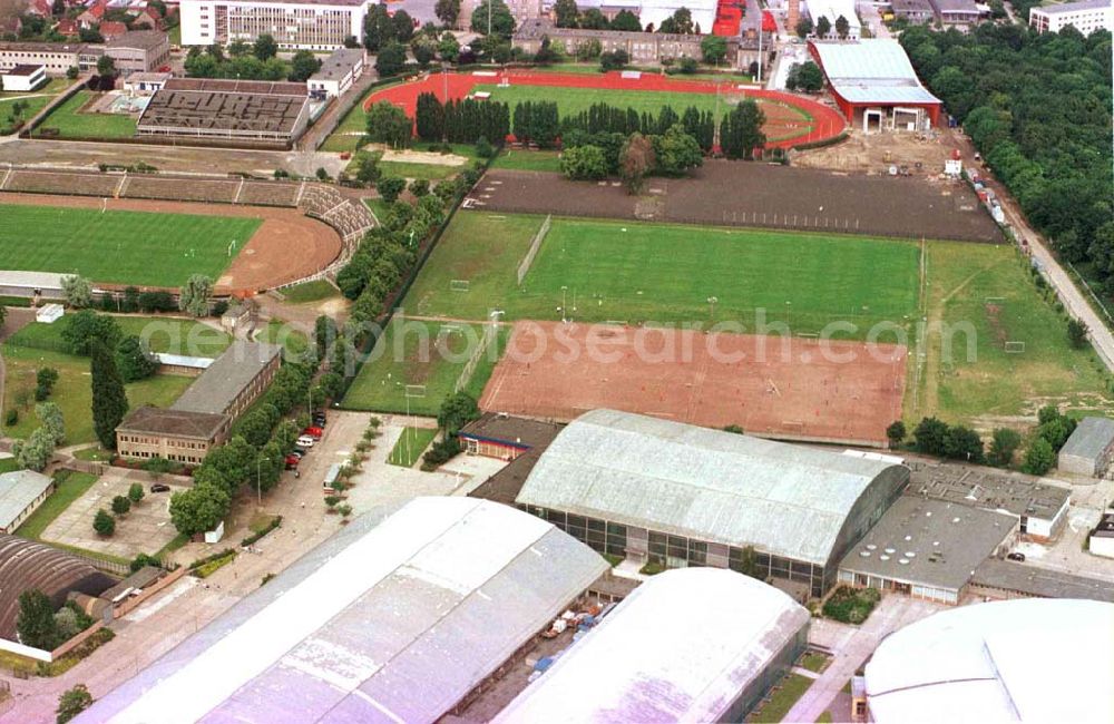 Aerial photograph Berlin / Hohenschönhausen - Sportforum Berlin-Weißensee an der Indira-Ghandi Straße