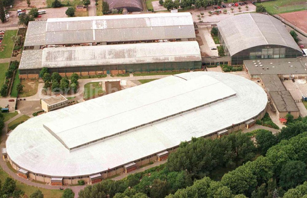 Berlin / Hohenschönhausen from above - Sportforum Berlin-Weißensee an der Indira-Ghandi Straße