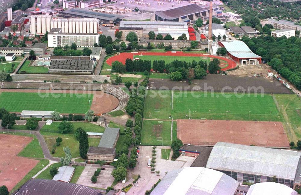 Aerial image Berlin / Hohenschönhausen - Sportforum Berlin-Weißensee an der Indira-Ghandi Straße