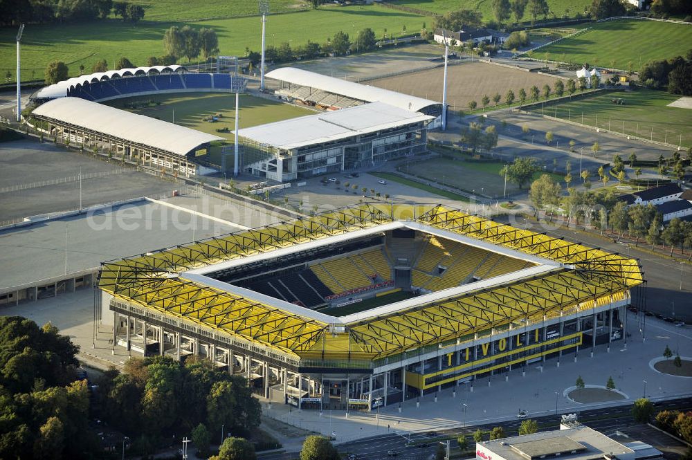 Aerial photograph Aachen - Blick auf den Sportpark Soers mit dem Neuen Tivoli, Stadion des Fußballklubs Alemannia Aachen, und den Reitstadien, die im Besitz des Aachen Laurensberger Rennvereins e.V. sind. Dort findet alljährlich das CHIO Aachen statt, ein seit 1924 ausgetragenes internationales Pferdesport-Turnier. View of the sports park Soers with the New Tivoli Stadium of the football club Alemannia Aachen, and the horse arenas who are in possession of the Aachen Lauren Rennverein e.V. There will host the annual CHIO Aachen, an international equestrian tournament since 1924.