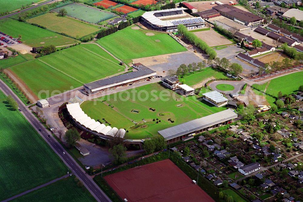 Aerial image Aachen - Blick auf den Sportpark Soers mit dem Neuen Tivoli, Stadion des Fußballklubs Alemannia Aachen, und den Reitstadien, die im Besitz des Aachen Laurensberger Rennvereins e.V. sind. Dort findet alljährlich das CHIO Aachen statt, ein seit 1924 ausgetragenes internationales Pferdesport-Turnier. View of the sports park Soers with the New Tivoli Stadium of the football club Alemannia Aachen, and the horse arenas who are in possession of the Aachen Lauren Rennverein e.V. There will host the annual CHIO Aachen, an international equestrian tournament since 1924.