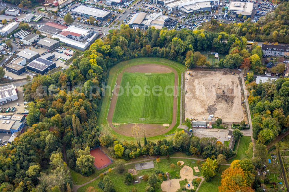 Aerial photograph Bochum - Sports grounds and football pitch of FC Bochum 10/21 e.V. on street Gahlensche Strasse in the district Hamme in Bochum at Ruhrgebiet in the state North Rhine-Westphalia, Germany