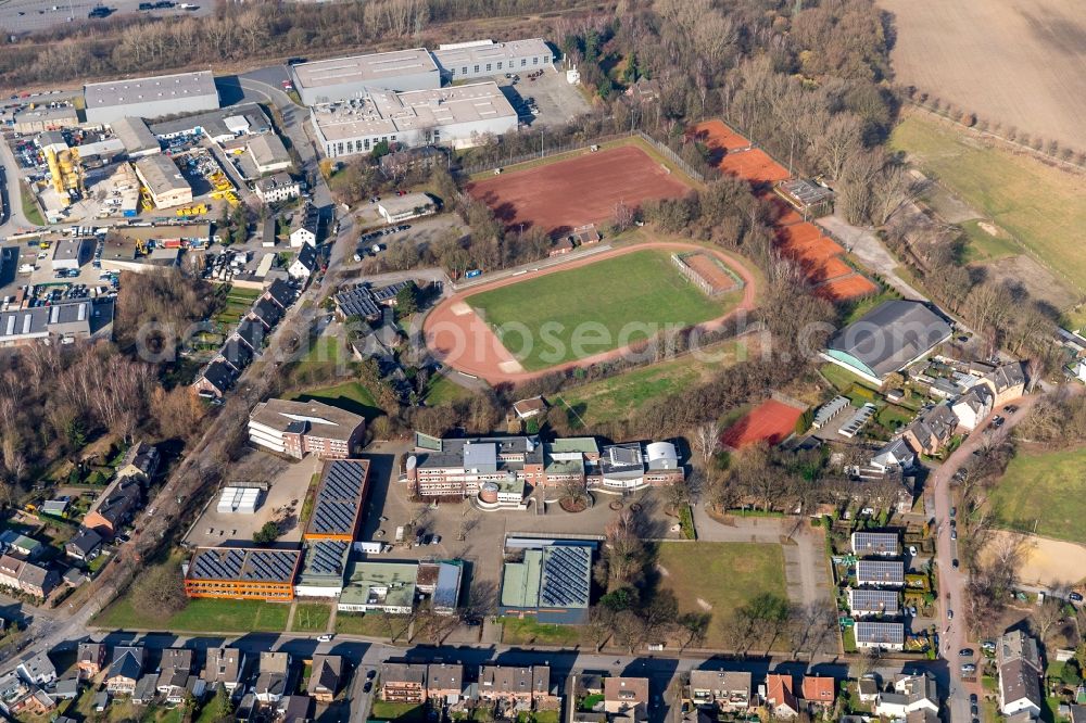 Bottrop from above - Sports grounds and football pitch of SV 1911 Bottrop e.V. In den Weywiesen in Bottrop in the state North Rhine-Westphalia, Germany