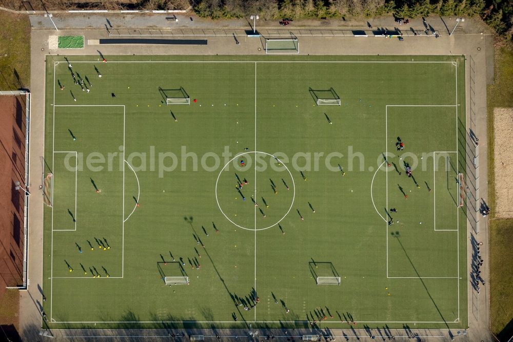 Bottrop from above - Sports grounds and football pitch of SV 1911 Bottrop e.V. In den Weywiesen in Bottrop in the state North Rhine-Westphalia, Germany