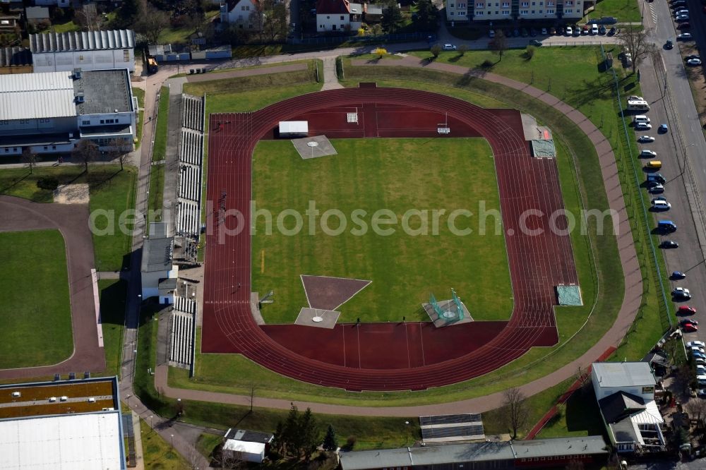 Aerial image Halle (Saale) - Sports grounds and football pitch on Olympiastuetzpunkt Sachsen-Anhalt on Robert-Koch-Strasse in the district Stadtbezirk Sued in Halle (Saale) in the state Saxony-Anhalt