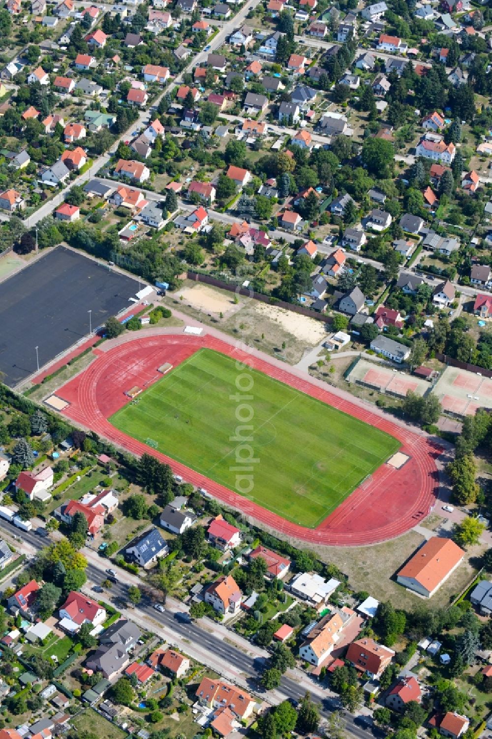 Berlin from above - Sports grounds and football pitch Am Rosenhag in the district Hellersdorf in Berlin, Germany