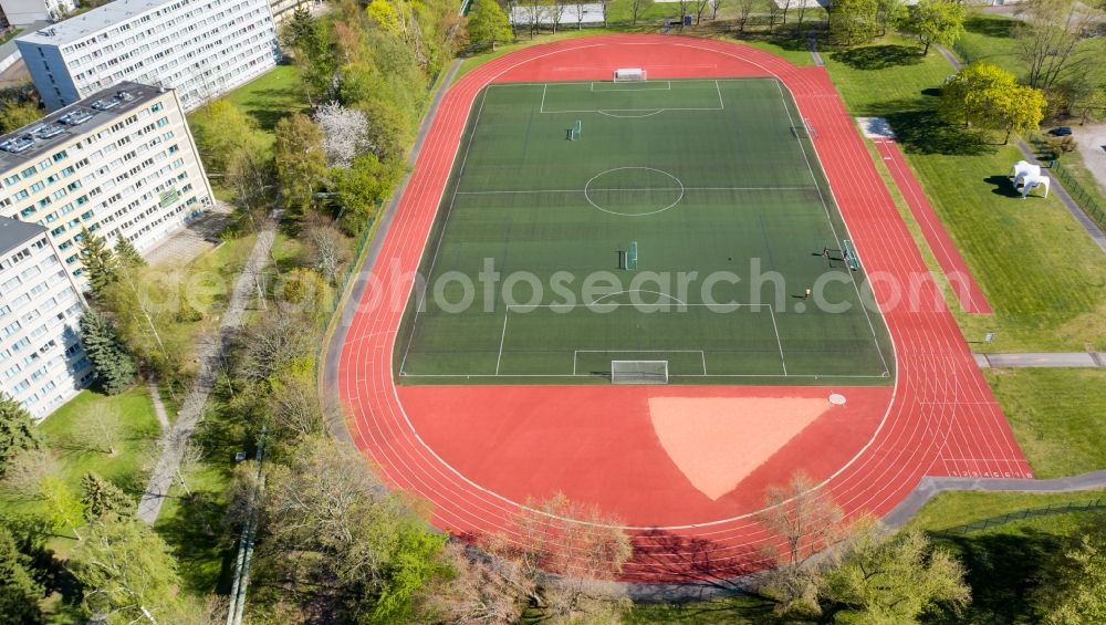 Aerial photograph Chemnitz - Sports grounds and football pitch of TU Chemnitz on Schmetterlingswiese in the district Bernsdorf in Chemnitz in the state Saxony, Germany