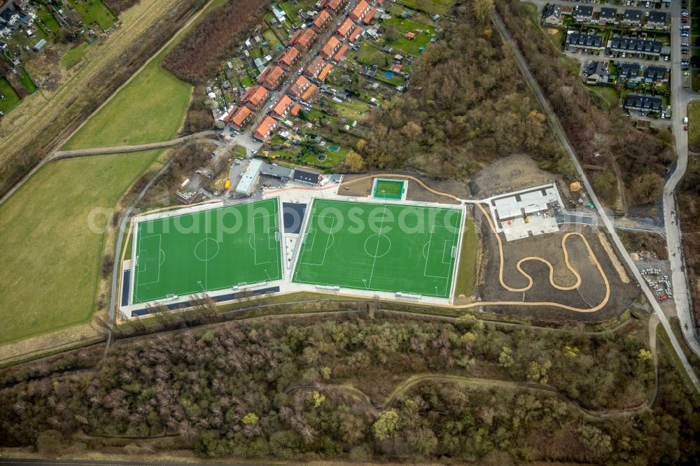 Essen from the bird's eye view: Sports grounds and football pitch of DJK Essen-Katernberg 1919 e.V. on Meerbruchstrasse in Essen in the state North Rhine-Westphalia, Germany