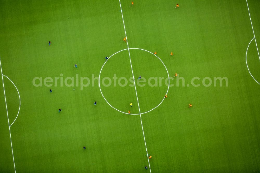 Aerial photograph Herne - Sports grounds and football pitch Sportvereinigung Herne- Horsthausen 1912 26 e.V. in Herne in the state North Rhine-Westphalia