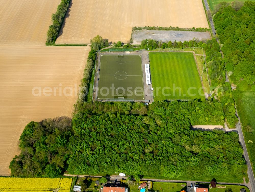 Aerial photograph Hamm - Sports grounds and football pitch of sports club Westfalia Rhynern e. V. in Hamm in the state North Rhine-Westphalia