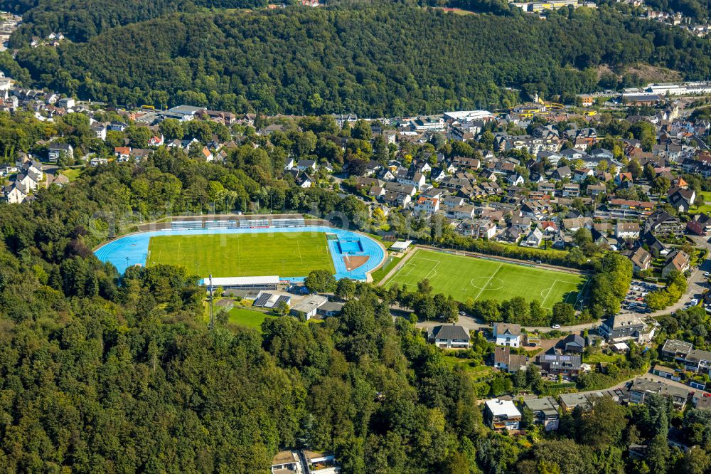 Aerial image Ennepetal - Sports grounds and football pitch of the TuS Ennepetal 1911 e.V. on place Bremenplatz in Ennepetal at Ruhrgebiet in the state North Rhine-Westphalia, Germany