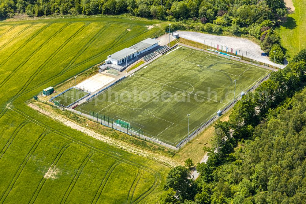 Langenholthausen from the bird's eye view: Sports grounds and football pitch of TuS Langenholthausen e.V. on street Unterm Trachtenberg in Langenholthausen in the state North Rhine-Westphalia, Germany