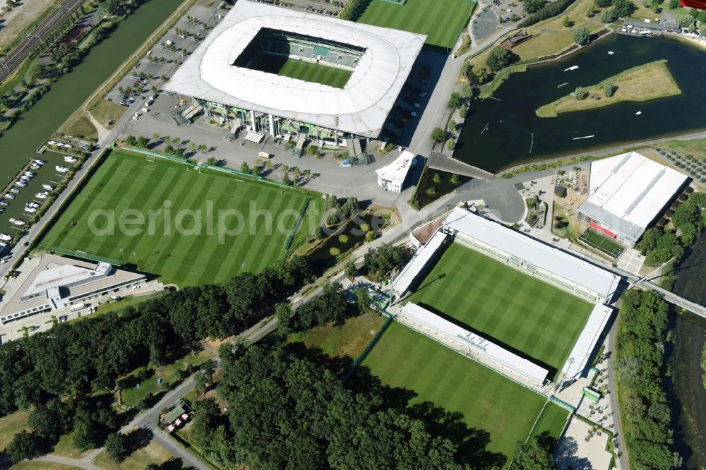 Aerial photograph Wolfsburg - Sports grounds and football pitch VfL-FussballWelt in Wolfsburg in the state Lower Saxony