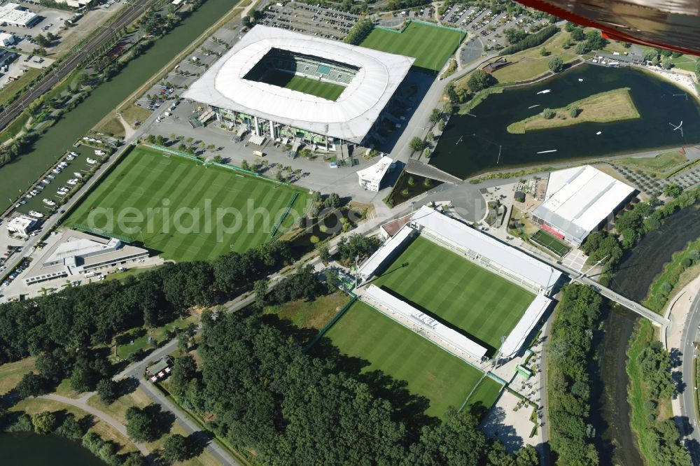 Wolfsburg from above - Sports grounds and football pitch VfL-FussballWelt in Wolfsburg in the state Lower Saxony