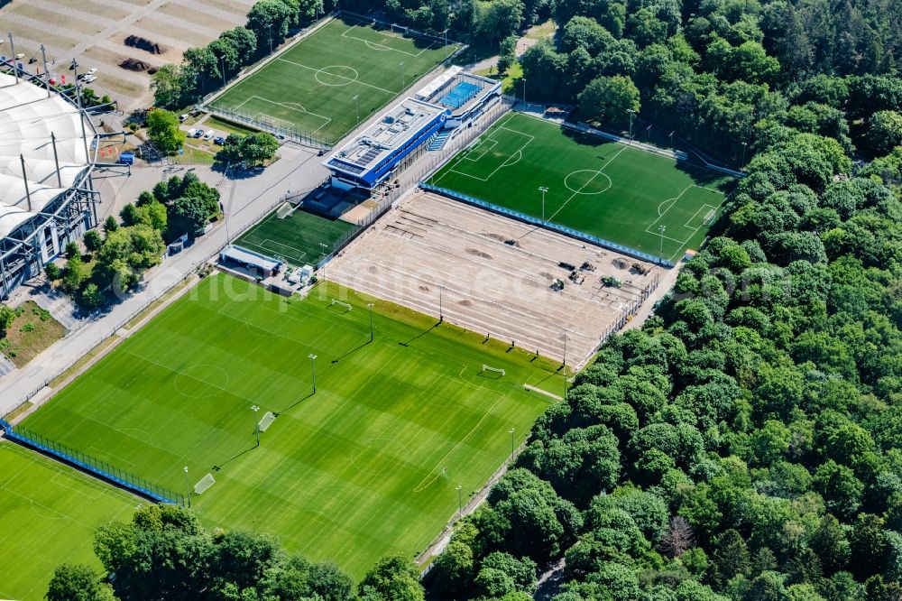 Aerial image Hamburg - Sports grounds and football pitch on Volksparkstadion - Arena of Hamburger HSV (formerly Imtech Arena, AOL Arena and HSV Nordbank Arena) overlooking earthworks in the district Bahrenfeld in Hamburg, Germany