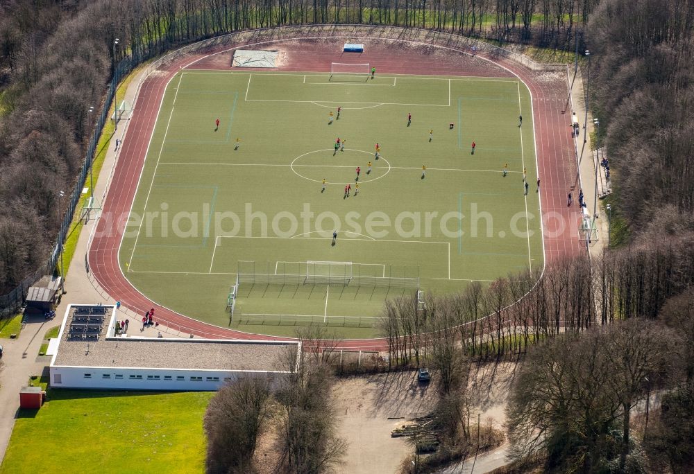 Aerial image Velbert - Sports grounds and football pitch Waldschloesschen in the district Neviges in Velbert in the state North Rhine-Westphalia