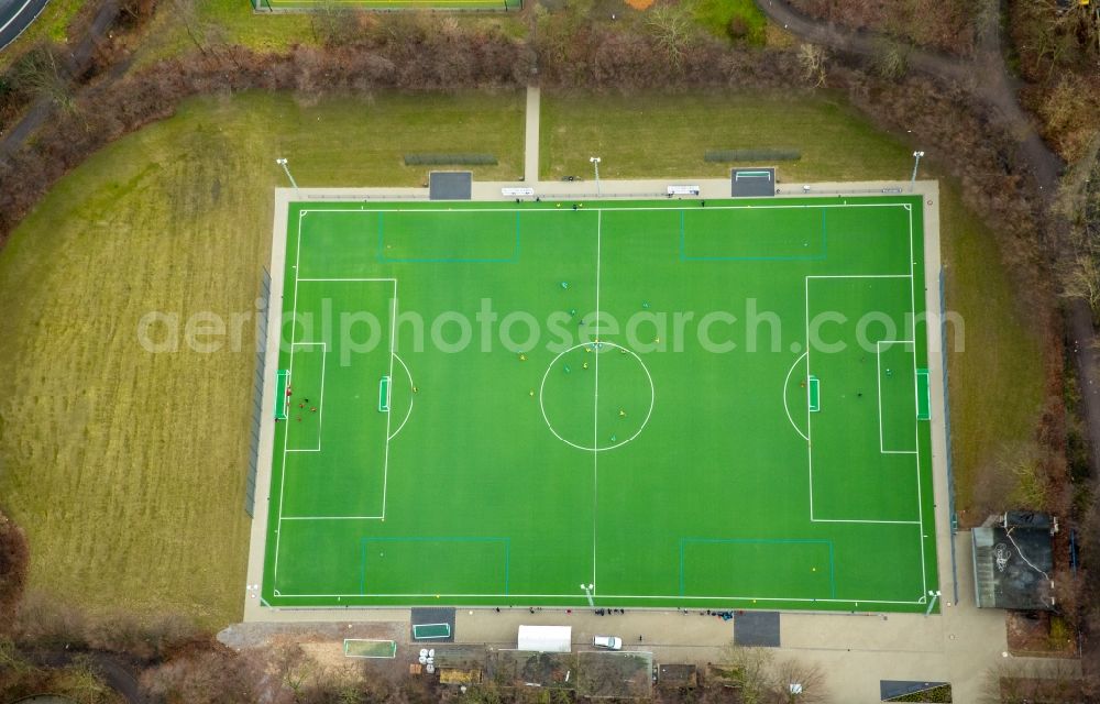 Aerial image Herne - Sports grounds and football pitch des SV Wanne 11 e.V. in the district Wanne-Eickel in Herne in the state North Rhine-Westphalia