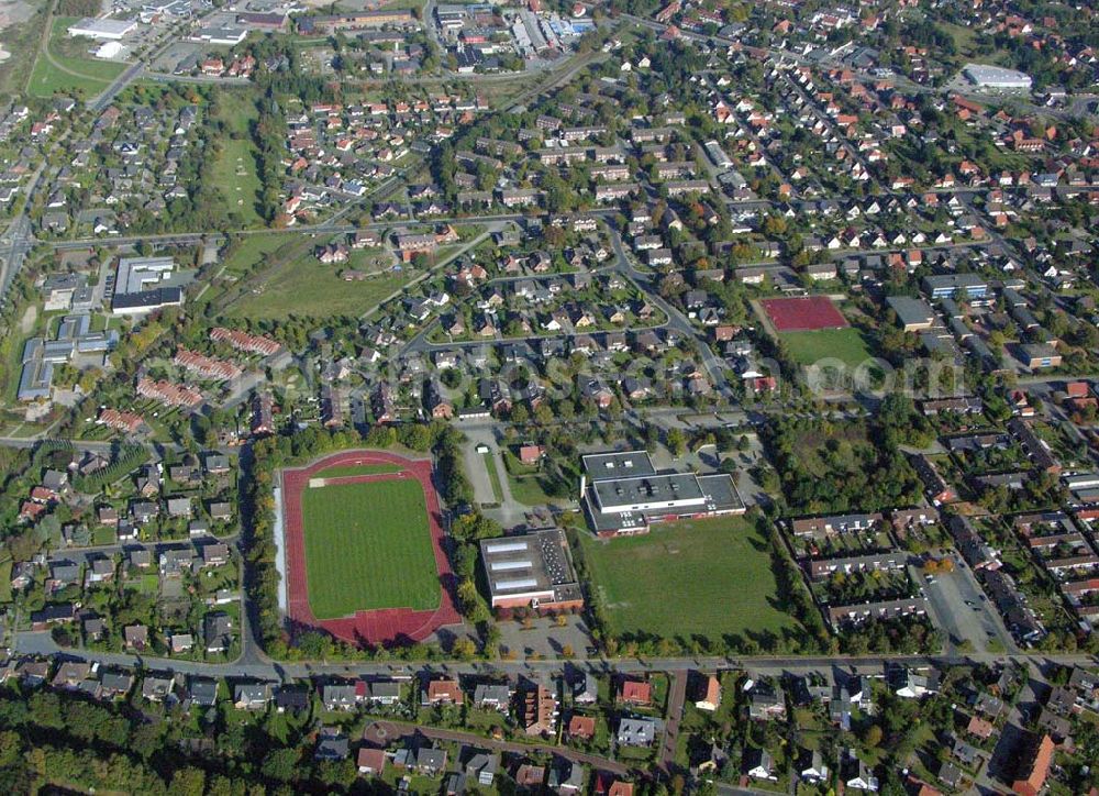 Zeven from the bird's eye view: 18.10.2005; Sportplatz in Zeven. Zeven ist eine Kleinstadt im Landkreis Rotenburg (Wümme) in Niedersachsen. Sie bildet mit den Gemeinden Elsdorf, Gyhum und Heeslingen die Samtgemeinde Zeven.