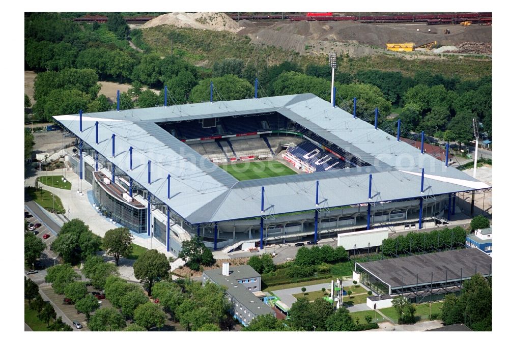 Aerial image Duisburg - View of the sports venue Schauinsland Reisen Arena ( formerly Wedau Stadion ) in the Neudorf district of the Ruhrgebiet city Duisburg in the state North Rhine-Westphalia. The stadium at Margaretenstrasse is homestead of football club MSV Duisburg and embedded in the sports park Duisburg. Operater of the complex is the MSV Duisburg Stadionprojekt GmbH & Co. KG