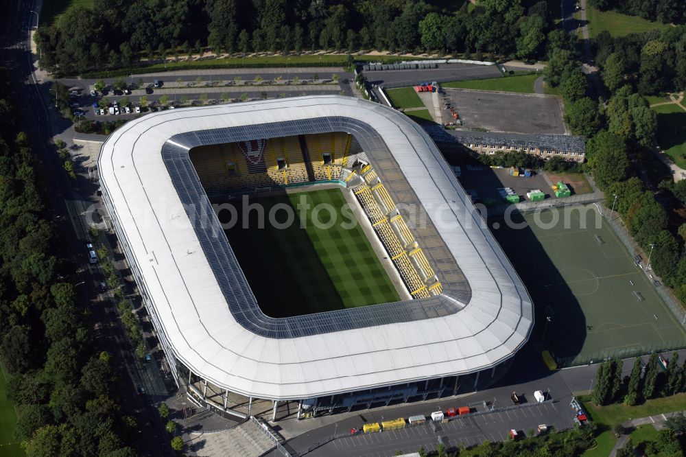 Aerial photograph Dresden - Sports facility grounds of the Arena stadium DDV-Stadion on street Lennestrasse in Dresden in the state Saxony