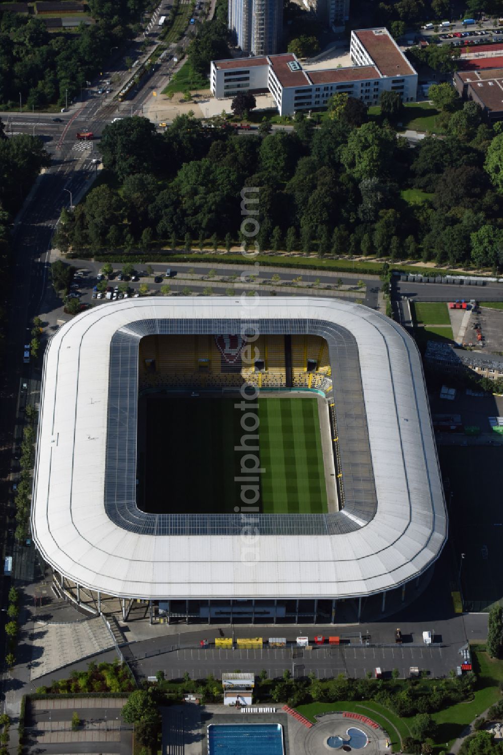 Aerial image Dresden - Sports facility grounds of the Arena stadium DDV-Stadion on street Lennestrasse in Dresden in the state Saxony