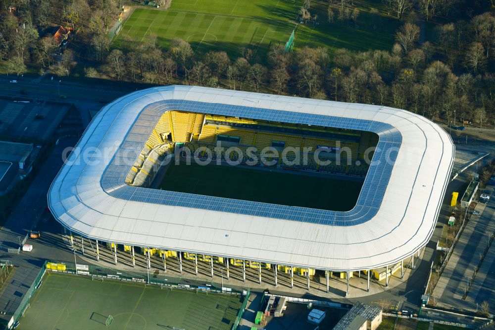 Aerial photograph Dresden - Sports facility grounds of the Arena stadium DDV-Stadion on street Lennestrasse in Dresden in the state Saxony